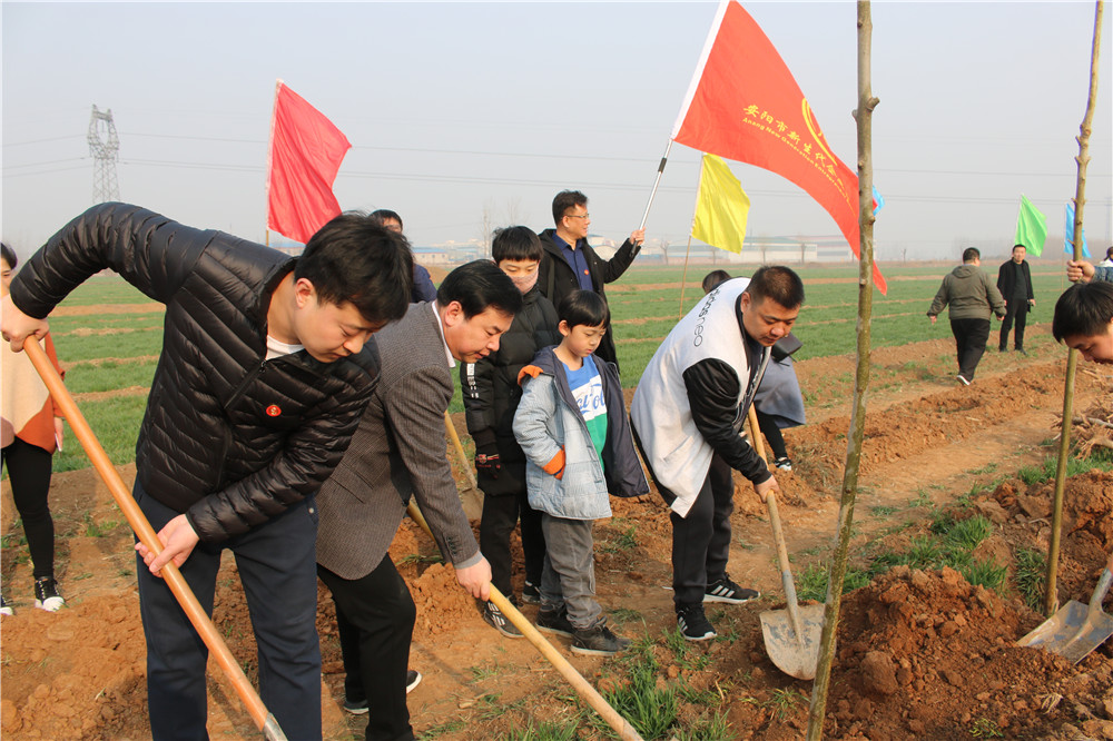 安阳企业家商会2018春季植树活动